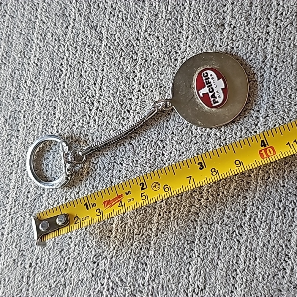 Vintage Pacific Air Lines Keychain 🐈232 - Picture 4 of 4